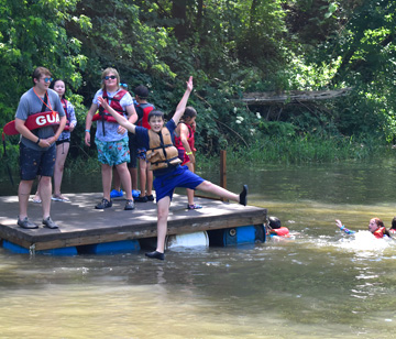 Campers have the opportunity to go dam jumping, swim in the lake or chill on the lake raft during lake play. Whether you’re looking to just soak up some Vitamin D or have fun splashing and playing in the water, there’s surely an option that pleases everyone at lake play.